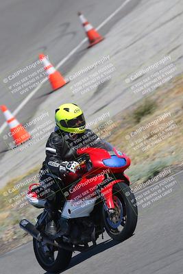 media/Nov-12-2023-Classic Track Days (Sun) [[11f17acb81]]/Group 3/session 2 turn 9/